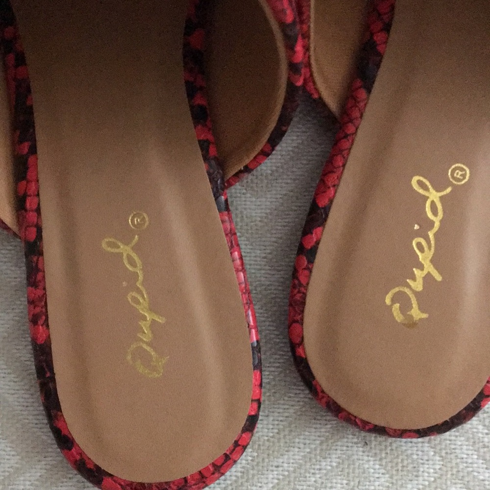 Red/Black snakeskin slides - Picture 6 of 7